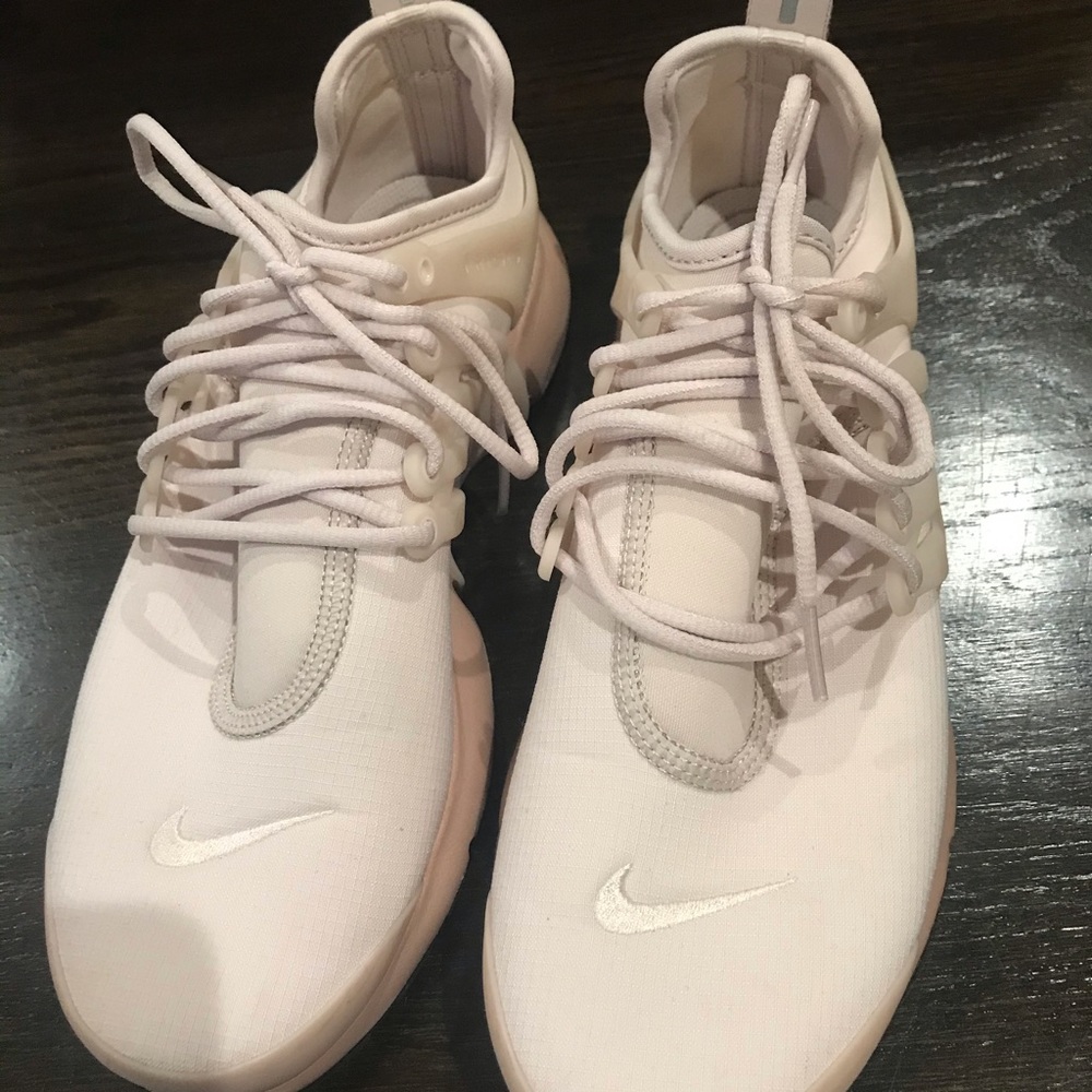 Nike Presto Women’s 8